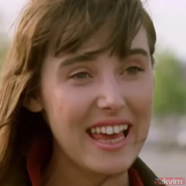 Bodrum pozları ortalığı salladı! Gurbetçi Şaban’ın yıldızı Müge Akyamaç’ın son halini gören inanamadı! Kemal Sunal’ın Bahar’ıydı... - 3