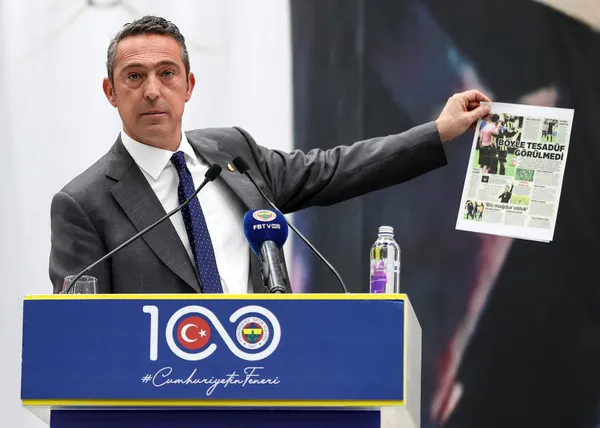 Fenerbahçe'de tansiyonu yüksek toplantı! Önce hükümeti hedef aldı sonra Enner Valencia'ya salladı-14