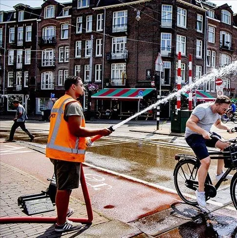 Dünya temmuzda yandı