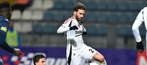 Beşiktaş’ı direkler rahat bırakmıyor!