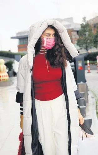 Belçim Bilgin doğallığından ödün vermedi