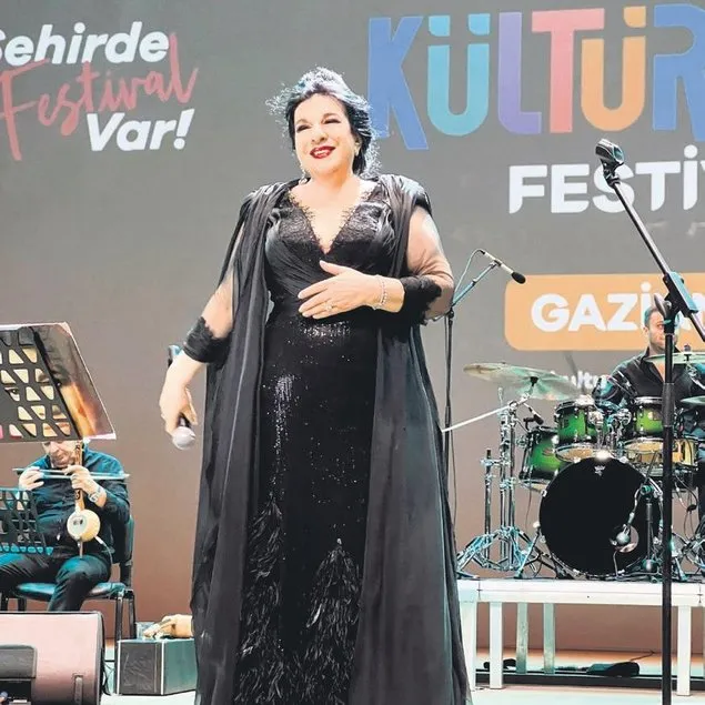 Hülya Süer’den single müjdesi