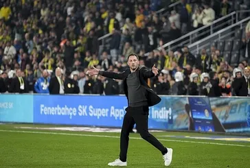 Tedesco’dan derbi öncesi kart uyarısı!