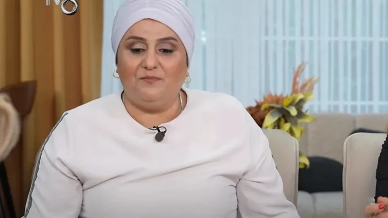 zuhal-topalla-yemekteyiz-nazmiye-aydin-kimdir-kac-yasinda-nereli-1728382545992.jpeg Takvim Fotoarşiv