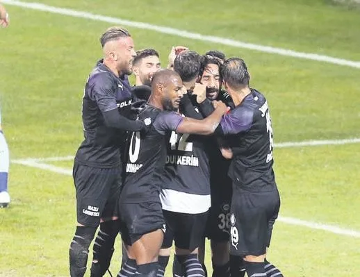 Altay, Adana Demir’i İbrahim’le devirdi