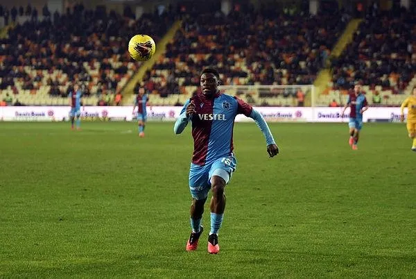 Son dakika: Trabzonspor'un Göztepe kafilesi belli oldu!-25