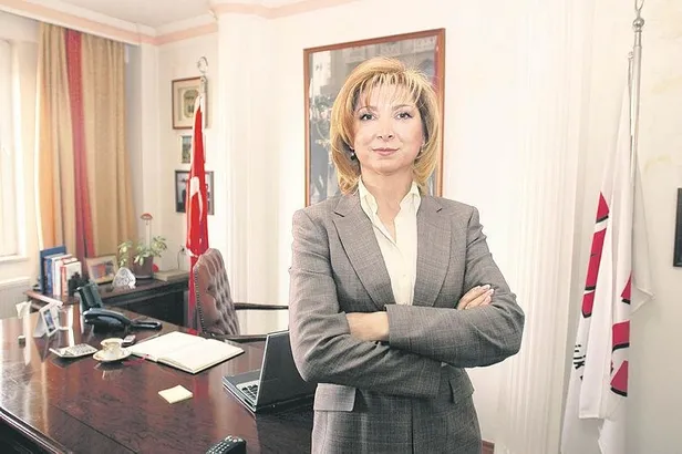 Ünlü iş insanı Zuhal Mansfield'e komşusundan topuklu ayakkabı davası: Kasıtlı olarak kedi pisliği atıyor-2