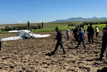 Aksaray’da eğitim uçağı düştü