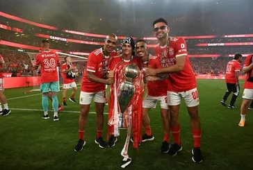 Portekiz’de şampiyon Benfica