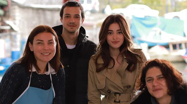 Kanal D o dizinin fişini çekti! Final bile yapamadan apar topar yayından kaldırdı... Oyuncuların paylaşımlarıyla ortaya çıktı-8