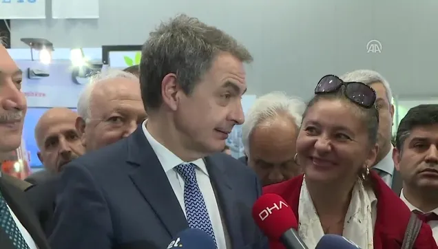 Eski İspanya Başbakanı Zapatero Dünya Akıllı Şehirler Kongresi 2018'de konuştu-1
