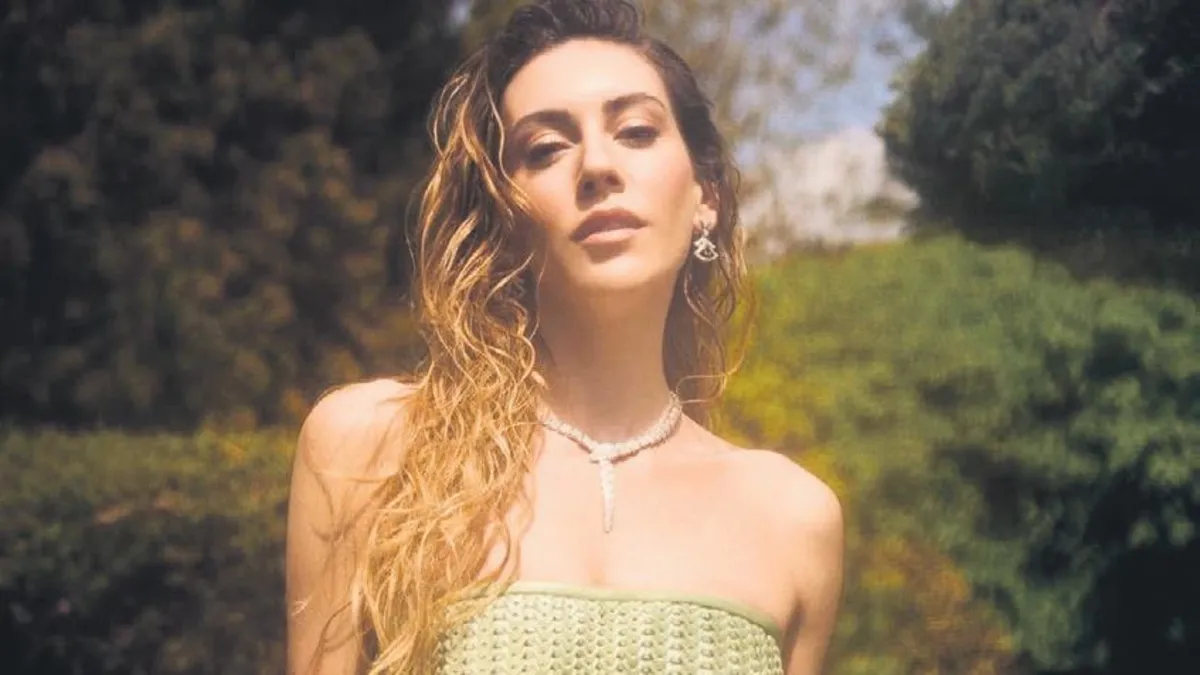 Sinem Kobal setlere dönüyor! 7 yıllık özlem bitti