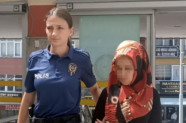 Karısının komşusuyla yasak aşkını öğrenen koca cinnet getirdi! Çırılçıplak soyup, beyzbol sopasıyla...