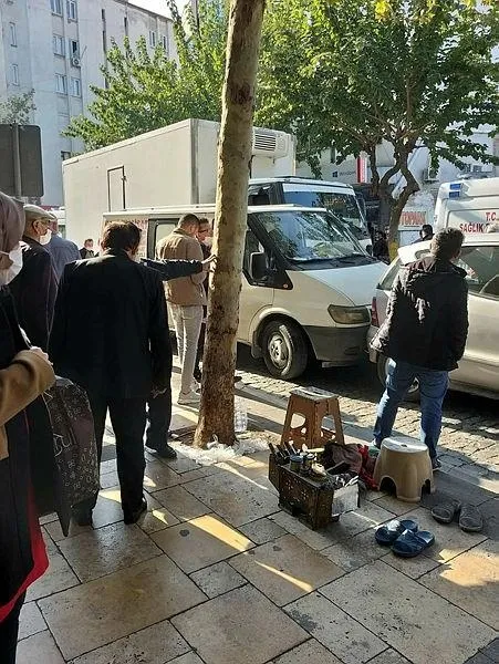 Son dakika: Denizli'de korkunç kaza: Sürücüsü kriz geçiren kamyonet ışıklarda bekleyen 3 aracı ezdi-3
