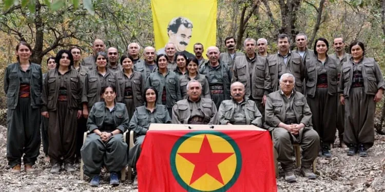 buldan-tarih-verdi-gozler-pkkya-cevrildi-kandildeki-teror-baronlarinin-sureci-zehirleyecek-bahanesi-kalmadi-de-1744619456243.jpeg Buldan tarih verdi gözler PKK'ya çevrildi! Kandil'deki terör baronlarının süreci zehirleyecek bahanesi kalmadı: Derhal kongre hemen fesih-4