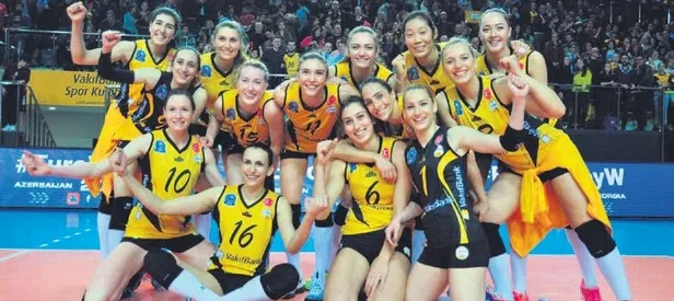 Vakıfbank finalde