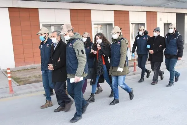 Son dakika: Eskişehir’de PKK'nın cezaevi yapılanmasına operasyon! HDP eski il başkanı gözaltında-1