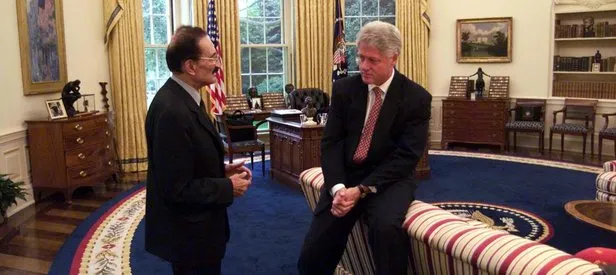 Ecevitin Oval Ofisteki O Fotografinin Asiri Acikli Hikayesi Sanal Basin