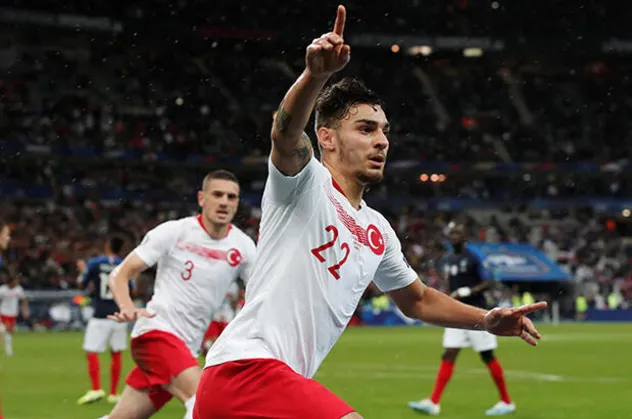 Galatasaray'ın Kaan Ayhan transferinde son umut! Sassuolo transferi yattı | Transfer haberleri