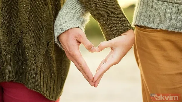 🔍 Dikkat Edilmesi Gereken Belirtiler İşte Uzmanların Altını Çizdiği Temel Uyarı İşaretleri: 💓 Çarpıntı