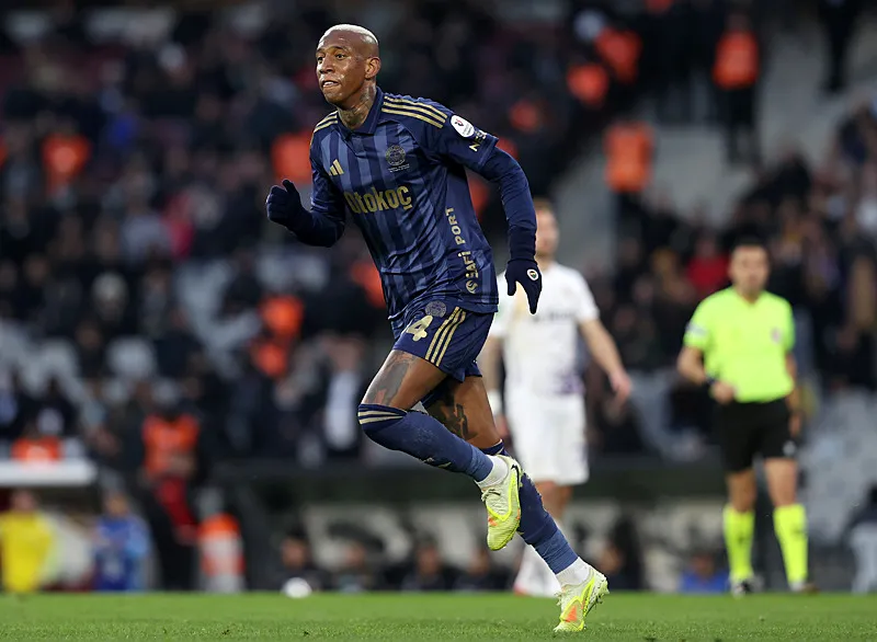 Fenerbahçe'den orta sahaya sürpriz! Veerman yerine o gelecek - 6