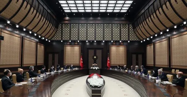 Başkan Erdoğan Kamu Görevlileri Etik Kurulu Başkanı Güngör ve kurul üyelerini kabul etti