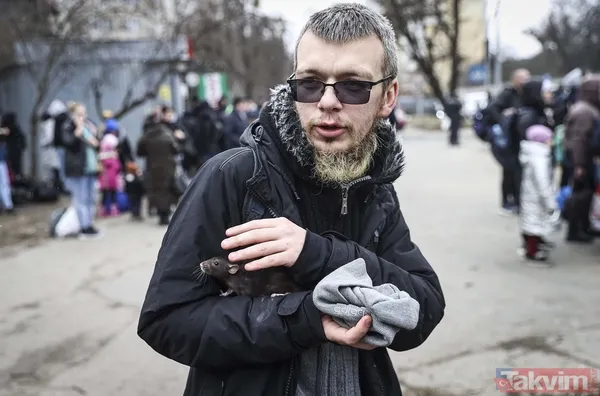 Rusya Ukrayna savaşında son durum! Kiev yakınlarındaki İrpin'de siviller çatışma arasında tahliye edilmeye çalışılıyor - 16