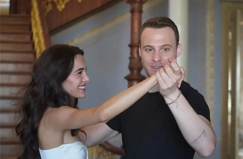 masturbasyon-sahnesi-olay-olmustu-dunyayla-benim-aramdanin-sinemi-hafsanur-sancaktutandan-dikkat-ceken-aciklam-1709937830502.jpeg Hafsanur Sancaktutan'dan çok konuşulan sahneyle ilgili flaş açıklama: "Türkan Şoray kanunlarım yok! Hülya Avşar gibiyim"-8