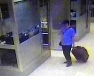 Kaçarken gizli belgeleri de götürmüşler