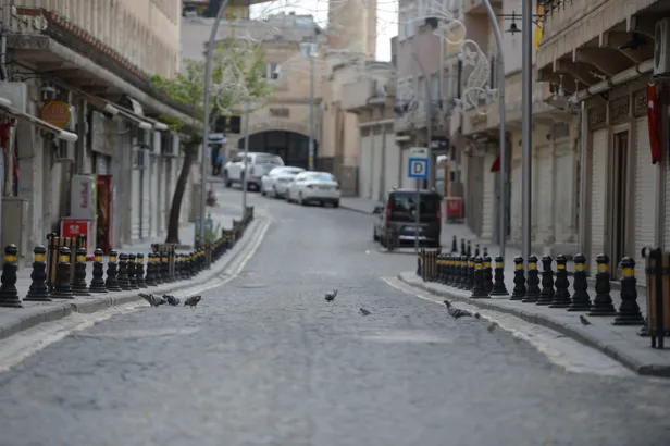 kabine-toplantisi-bu-hafta-var-mi-cumhurbaskanligi-kabine-toplantisi-ne-zaman-saat-kacta-baslayacak-1623828230764.jpg Kabine Toplantısı bu hafta var mı? Cumhurbaşkanlığı Kabine Toplantısı ne zaman, saat kaçta başlayacak?-5