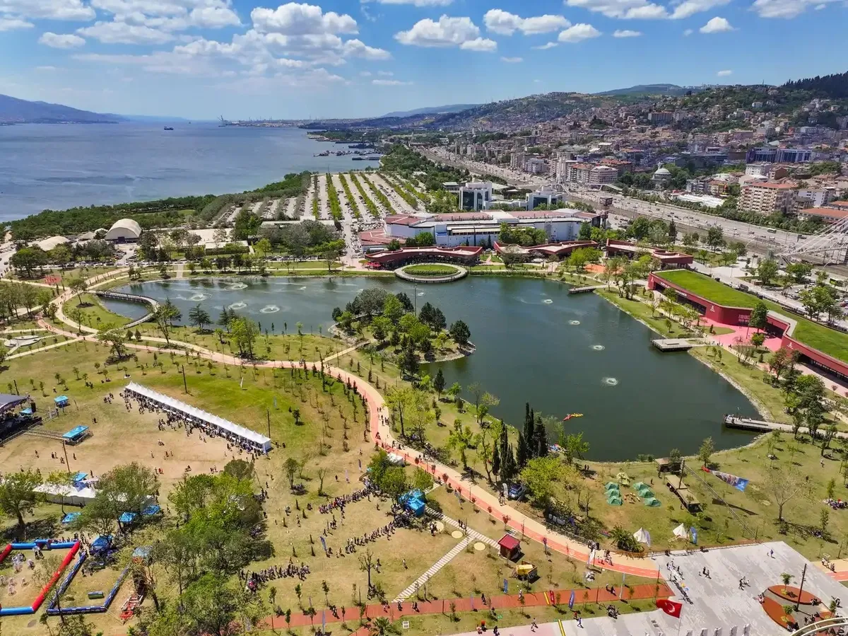 izmite-damga-vuran-donusum-fuarpark-1782483154419.jpeg İzmit’e damga vuran dönüşüm: FuarPark-1