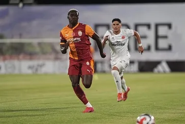 Galatasaray'da kafa karıştıran performans!