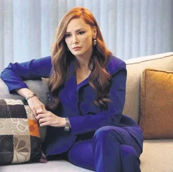 Yine ekranlara kilitledi