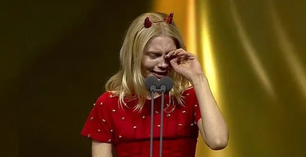 Aleyna Tilki'nin yatak sahnesi olay oldu! Exxen Bu Benim Masalım'ın fragmanı eleştiri yağmuruna tutuldu...-7