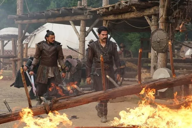 kurulus-osman-27-yeni-bolum-fragmani-yayinlandi-mi-osman-dostunun-intikami-icin-harekete-geciyor-1592426327329.jpg Kuruluş Osman 27. yeni bölüm fragmanı yayınlandı! Osman dostunun intikamı için harekete geçiyor-3