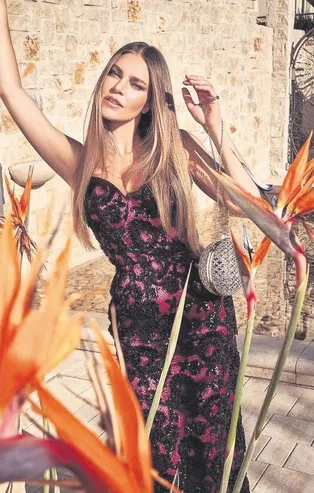 Bebek taşınması! Nikahtan hemen sonra hamile olduğu ortaya çıkan Aslı Enver yeni ev arayışında...