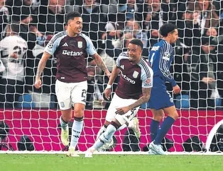 Aston Villa sonunu getiremedi