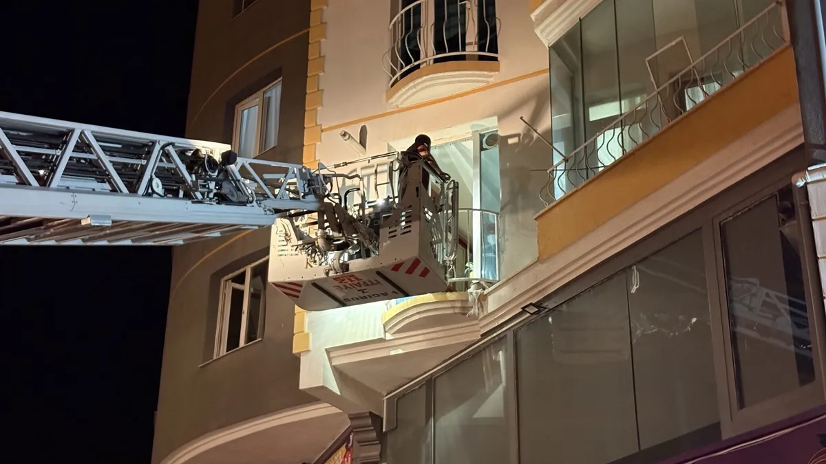 Çorum'da apartman dairesinde şüpheli ölüm: 52 yaşındaki adam evinde ölü bulundu