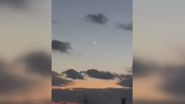 istanbul-meteor-goktasi-mi-dustu-istanbulda-gokyuzu-parladi-istanbul-meteor-mu-dustu-1614581330306.jpg İstanbul meteor göktaşı mı düştü? İstanbul'da gökyüzü parladı! İstanbul meteor mu düştü?-2