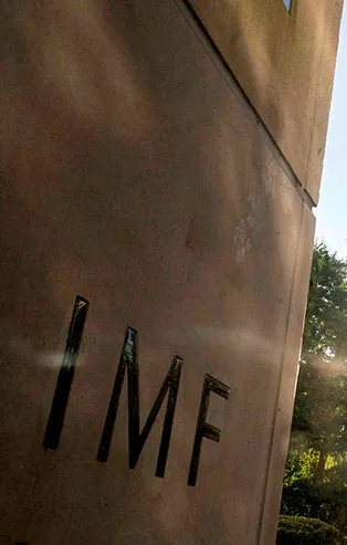 Dünyada resesyon krizi Türkiye'de ekonomik büyüme! IMF beklentileri revize etti