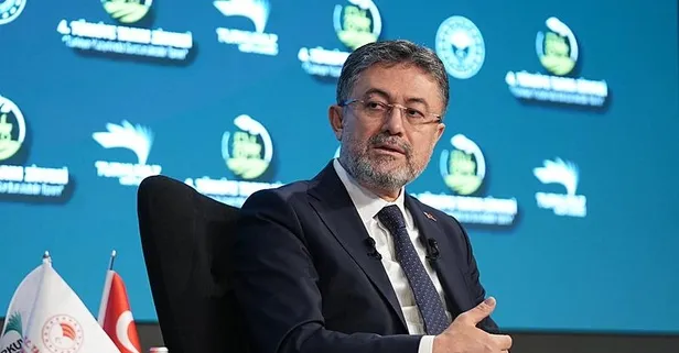 Bakan Yumaklı Turkuvaz Medya tarafından düzenlenen 4. Türkiye Tarım Zirvesi'nde!