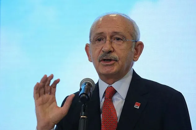 Kemal Kılıçdaroğlu öğretmenlerden sonra çiftçileri hedef aldı: AK Parti’ye oy verirseniz iki elim yakanızda olacak