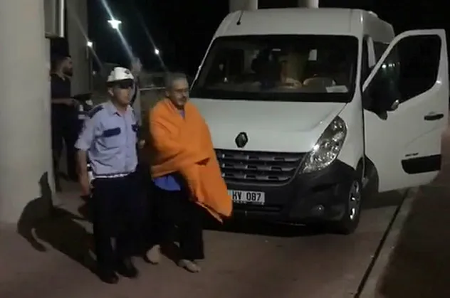 FETÖ'nün damadı İsmail Akay Ayvalık'ta batan botta bulundu