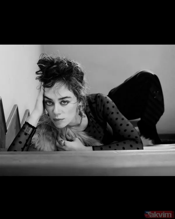 Demet Evgar’ın kardeşi bakın hangi oyuncu çıktı! Kardeşiyle aynı dizideymiş! Mehmet Yılmaz Ak ve Buğra Gülsoy’un partneri meğer... - 2