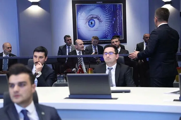 EGM'nin Siber Operasyon Merkezi açıldı! Bakan Soylu: Artık daha huzurluyum