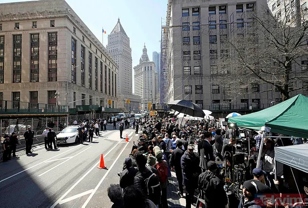 ABD tarihinde ilk! Stormy Daniels eski ABD Başkanı Trump'a 122 bin dolar tazminat ödeyecek - 8