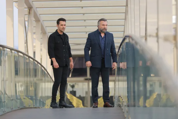 edhoda-bas-donduren-isimler-masada-tayfun-gibi-esecek-kimi-ararsan-var-boyle-efsane-kadro-bir-daha-gelmez-1634042709003.jpg Kimi ararsan var böyle efsane kadro bir daha gelmez! EDHO'dan baş döndürecek transferler-6