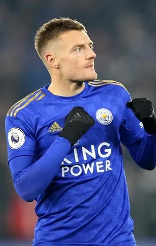 Jamie Vardy 2023’e kadar