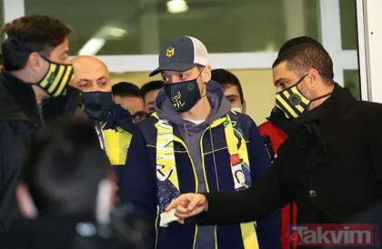 Son dakika Fenerbahçe haberleri: Fenerbahçe’den transfer harekatı! Mesut Özil ve Attila Szalai’den sonra sıra onda!