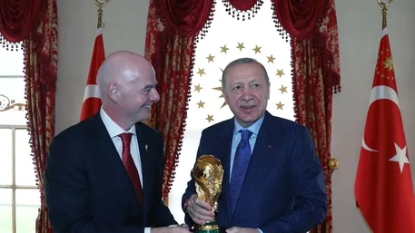 Başkan Erdoğan FIFA Başkanı Gianni Infantino’yu kabul etti: Dünya Kupası İstanbul’da